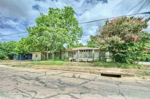 600 Hatton St, Waco, TX 76704 - Photo 2