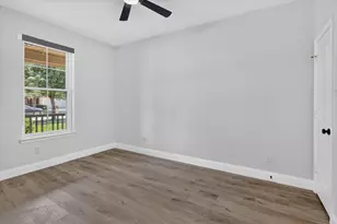 504 Castlebrook Ct, Saginaw, TX 76179 - Photo 22