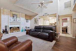 4615 Timber Run Dr, Arlington, TX 76001 - Photo 2