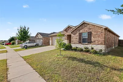 1437 Waggoner Drive, Aubrey, TX 76227 - Photo 2