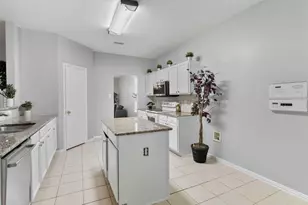 3348 Autumn View Dr, Grand Prairie, TX 75050 - Photo 24