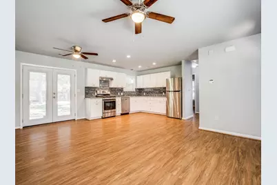 [Address not provided], Dallas, TX 75228 - Photo 2