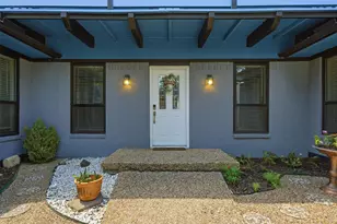 1613 Iroquois Dr, Garland, TX 75043 - Photo 1