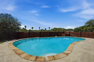 1613 Iroquois Dr, Garland, TX 75043 - Photo 38