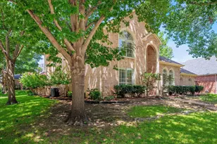 1901 Sagebrush Trail, Richardson, TX 75080 - Photo 2