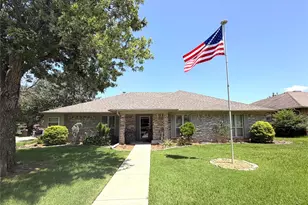 1330 36th St NE, Paris, TX 75462 - Photo 1
