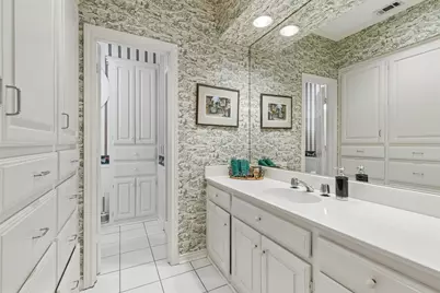 8732 Arbor Park Court, Dallas, TX 75243 - Photo 28