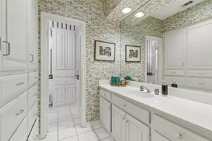 8732 Arbor Park Ct, Dallas, TX 75243 - Photo 28