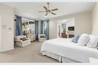 8732 Arbor Park Court, Dallas, TX 75243 - Photo 16