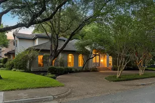8732 Arbor Park Ct, Dallas, TX 75243 - Photo 4