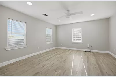 2080 N 19th Street, Abilene, TX 79603 - Photo 18