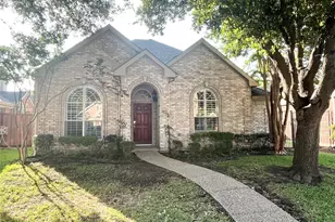 6816 Forest Hills Dr, Plano, TX 75023 - Photo 2