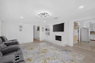 908 Hillside Ct, Bedford, TX 76022 - Photo 8