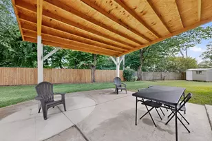 908 Hillside Ct, Bedford, TX 76022 - Photo 34