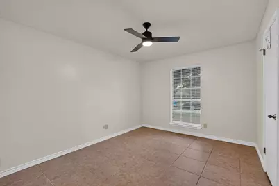 908 Hillside Court, Bedford, TX 76022 - Photo 24
