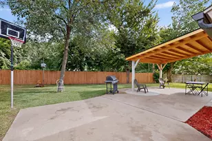 908 Hillside Ct, Bedford, TX 76022 - Photo 36