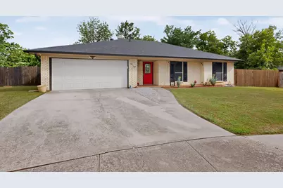 908 Hillside Court, Bedford, TX 76022 - Photo 4