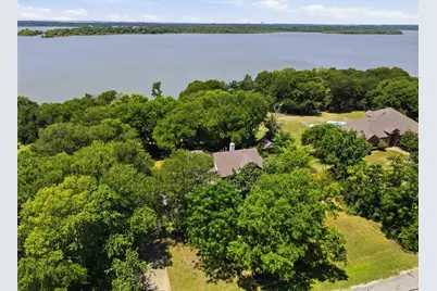 3101 W Oak Shores Drive, Cross Roads, TX 76227 - Photo 2