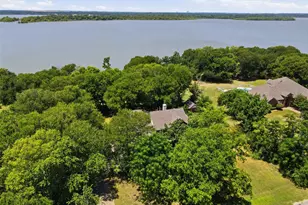 3101 W Oak Shores Dr, Cross Roads, TX 76227 - Photo 2