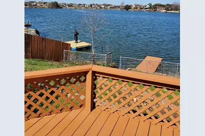 1211 Lakeshore Drive, Irving, TX 75060 - Photo 2