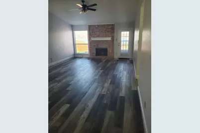 1211 Lakeshore Drive, Irving, TX 75060 - Photo 4