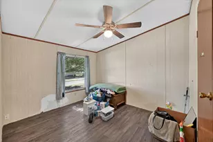 1103 Burnett Blvd, Alvarado, TX 76009 - Photo 12