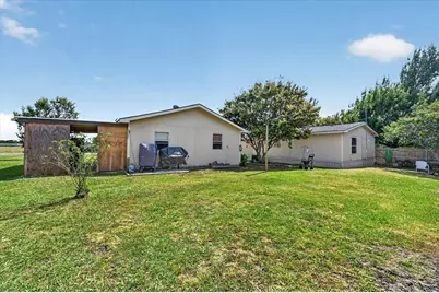 1103 Burnett Boulevard, Alvarado, TX 76009 - Photo 28