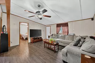 1103 Burnett Blvd, Alvarado, TX 76009 - Photo 8