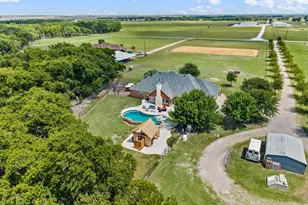 1216 W Rd, Waxahachie, TX 75165 - Photo 36