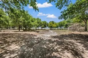 1216 W Rd, Waxahachie, TX 75165 - Photo 30