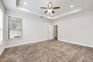716 10th St, Argyle, TX 76226 - Photo 2