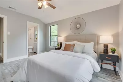 2124 Tisinger Avenue, Dallas, TX 75228 - Photo 10