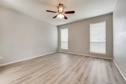 4029 Martinsburg Drive, Fort Worth, TX 76244 - Photo 12