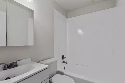 624 E Ellen Avenue, Hurst, TX 76053 - Photo 14
