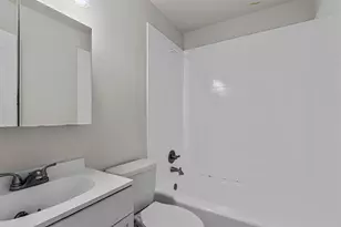 624 E Ellen Ave, Hurst, TX 76053 - Photo 14