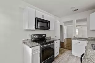 624 E Ellen Ave, Hurst, TX 76053 - Photo 8