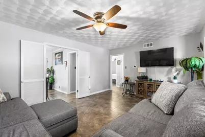 13806 Heartside Place, Farmers Branch, TX 75234 - Photo 4