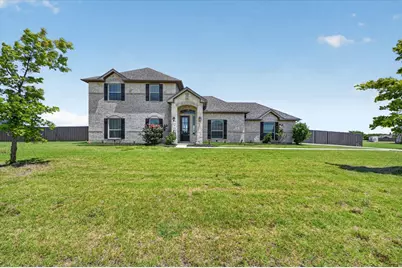 401 Berkeley Drive, Waxahachie, TX 75167 - Photo 1