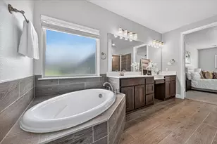 401 Berkeley Dr, Waxahachie, TX 75167 - Photo 24