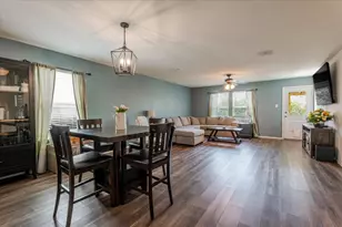 420 Red Rock Trl, Fort Worth, TX 76052 - Photo 8