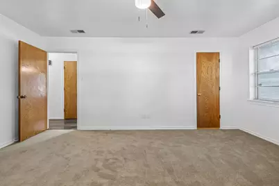 2030 Huntington Drive, Grand Prairie, TX 75051 - Photo 20