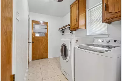 2030 Huntington Drive, Grand Prairie, TX 75051 - Photo 18