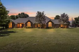 511 Farrar Rd, Waxahachie, TX 75165 - Photo 2