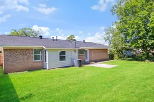 1213 Fairmont St, Irving, TX 75062 - Photo 32