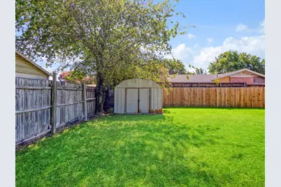 1213 Fairmont Street, Irving, TX 75062 - Photo 32