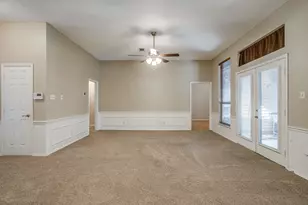 736 High Crest Dr, Azle, TX 76020 - Photo 10