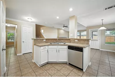 224 Bluefinch Drive, Little Elm, TX 75068 - Photo 8