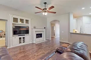 2608 White Owl Dr, McKinney, TX 75072 - Photo 2