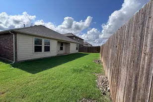 1404 Pampa Grass Dr, Princeton, TX 75407 - Photo 18