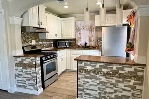 2601 Fairfax, Grand Prairie, TX 75050 - Photo 4